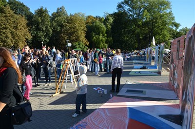 3 D Festival Was Held In Gorky Park Of Minsk 3 D Фестиваль Прошел В Минском Парке Горького