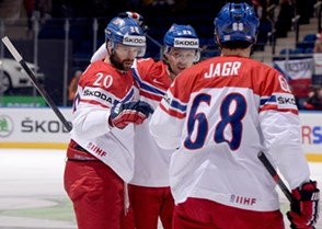 MINSK, BELARUS - MAY 17: Czech Republic's Jakub Klepis #20 celebrates with Ondrej Nemec #23 and Jaromir Jagr #68 after scoring Team Czech Republic's first goal of the game during preliminary round action at the 2014 IIHF Ice Hockey World Championship. (Photo by Richard Wolowicz/HHOF-IIHF Images)

